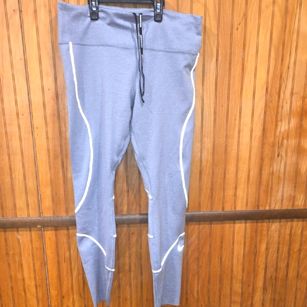 Nike Gray Running Leggings with Reflective Details Size XL